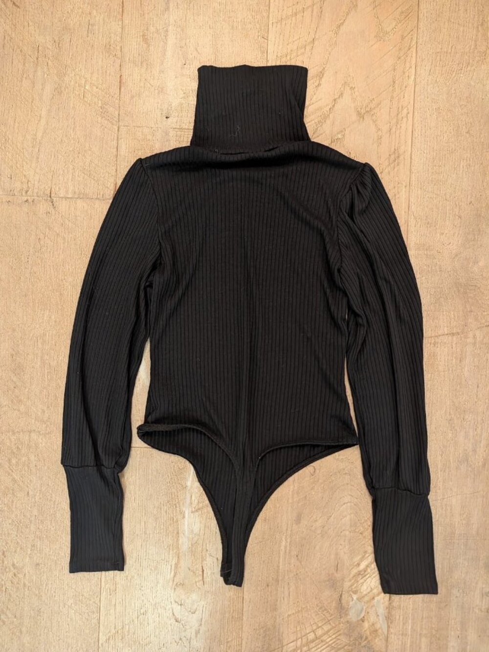 Revamped Black Ribbed Turtleneck Long Sleeve Bodysuit M